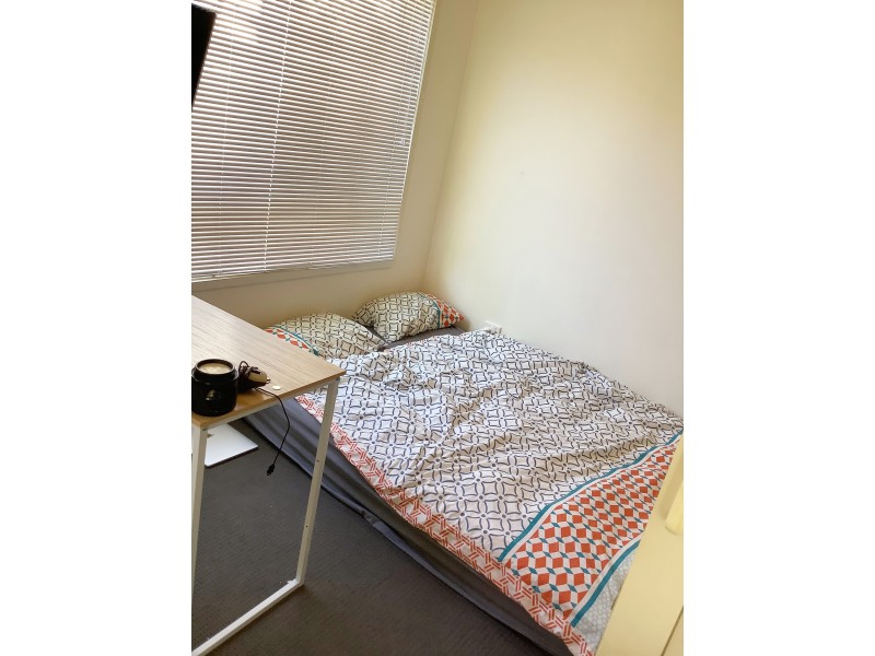 16 Lloyd Street, Southport QLD 4215