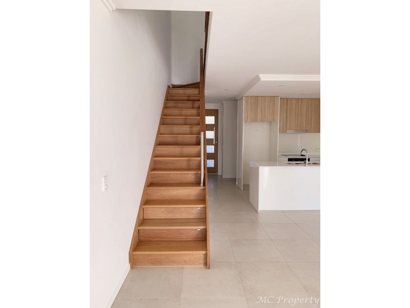 49 Evergreen View, Robina QLD 4226