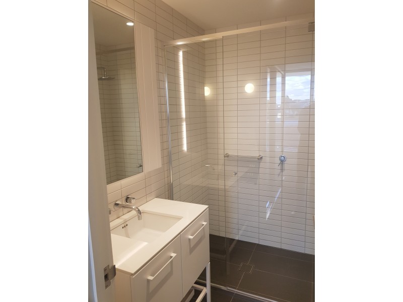 101/8 Bank Street, West End QLD 4101