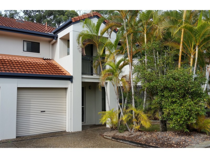 19 Harrow Place, Arundel QLD 4214