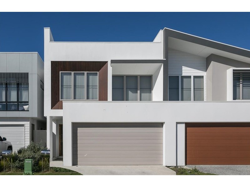 3 Evergreen View, Robina QLD 4226