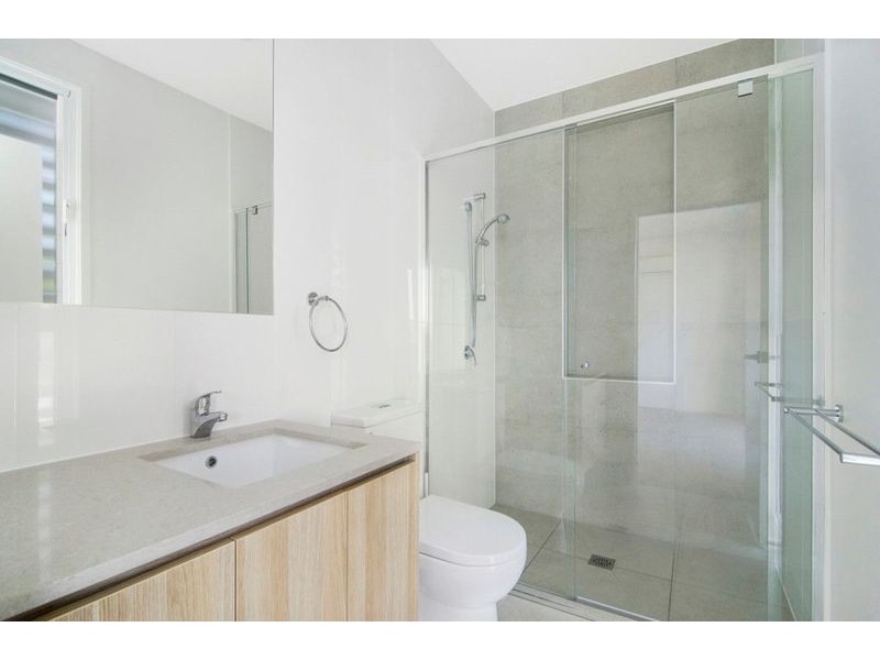 3 Evergreen View, Robina QLD 4226