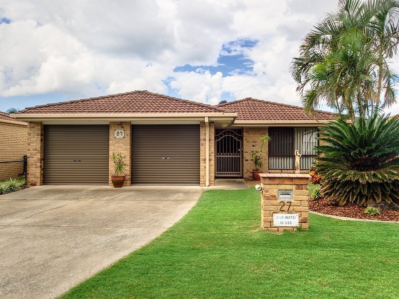 27 South Lake Drive, Varsity Lakes QLD 4227