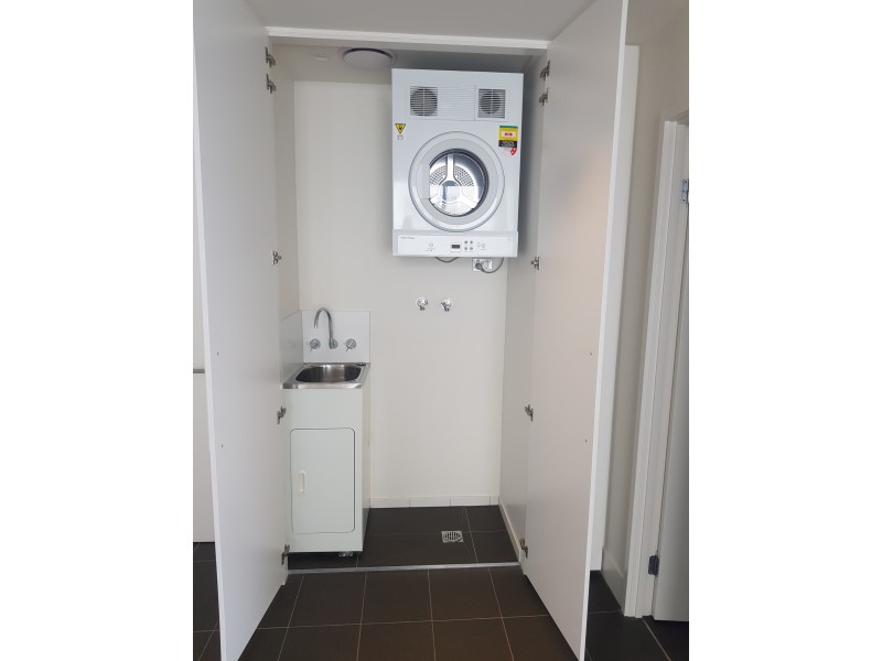 8 Bank Street, West End QLD 4101