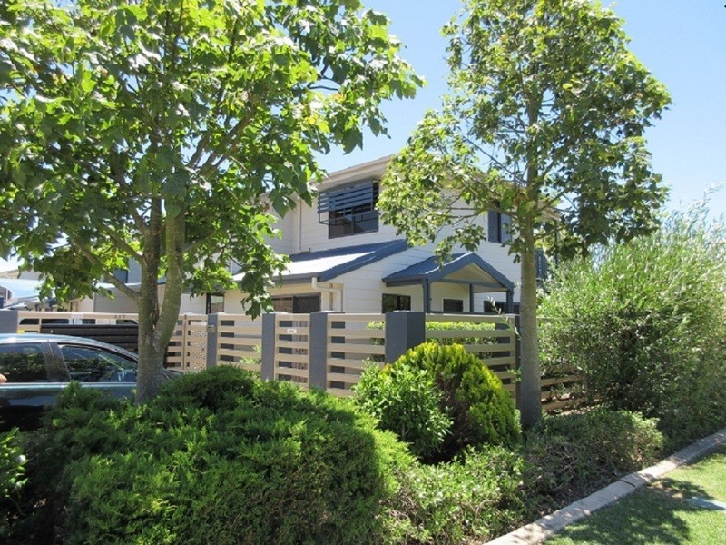 6/337 Spring Street, Kearneys Spring QLD 4350