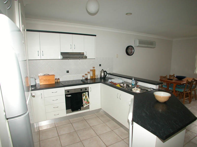 83 Manchester Street, Eight Mile Plains QLD 4113