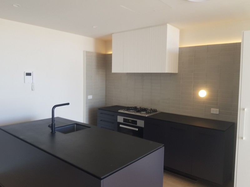 818/8 Bank Street, West End QLD 4101