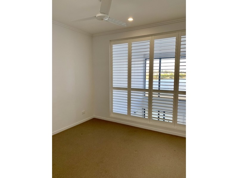 35/29-49 Edgewater, Varsity Lakes QLD 4227