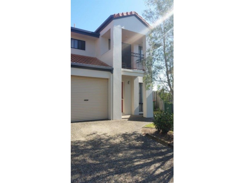 19 Harrow Place, Arundel QLD 4214