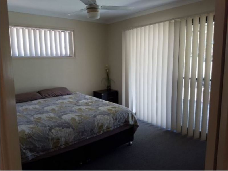 8 Tee Trees/Boulevard, Arundel QLD 4214