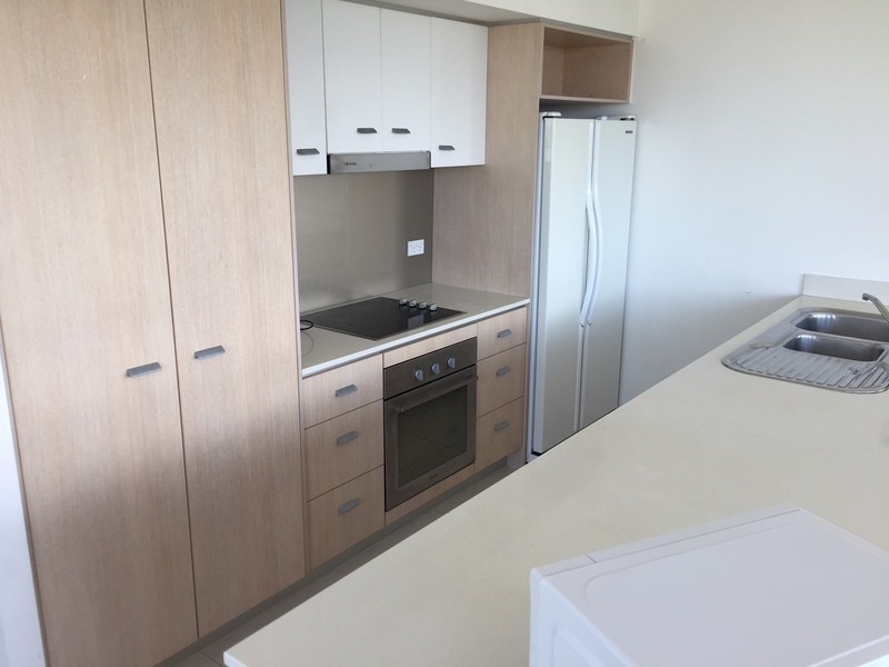 19 228 Varsity Parade, Varsity Lakes QLD 4227