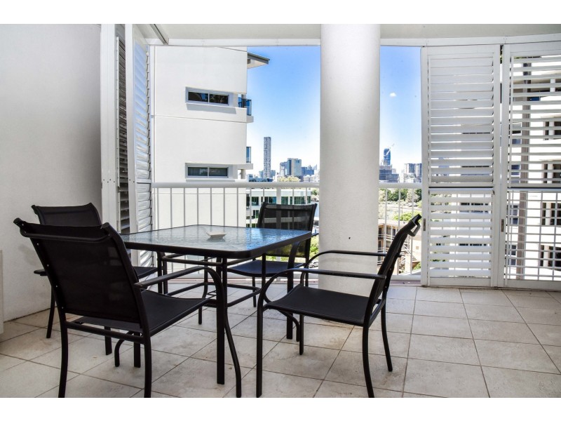 18 Dunmore Terrace Dunmore Terrace, Auchenflower QLD 4066