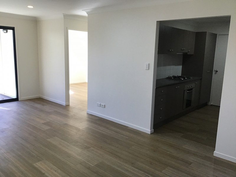 7/337 Spring Street, Kearneys Spring QLD 4350