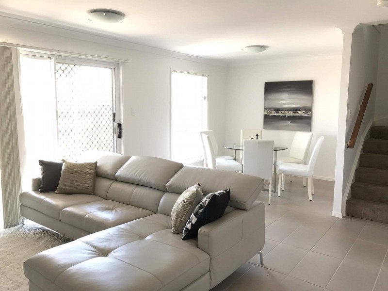 1/10 -12 SOVEREIGN PLACE, Algester QLD 4115