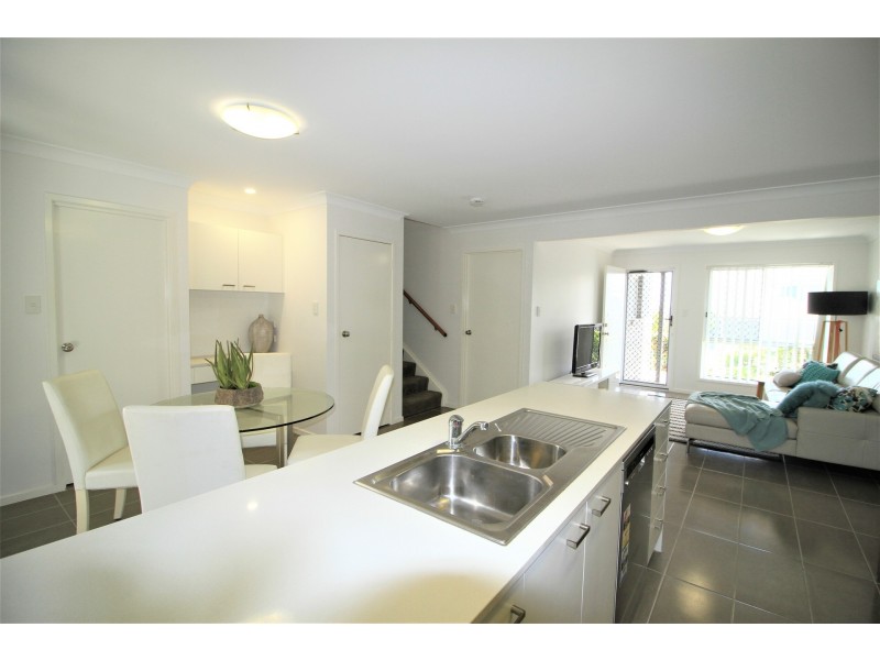 111/10 SOVEREIGN PLACE, Algester QLD 4115