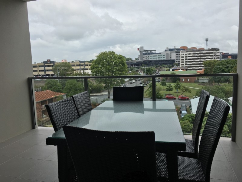 9/45 Regent street, Woolloongabba QLD 4102