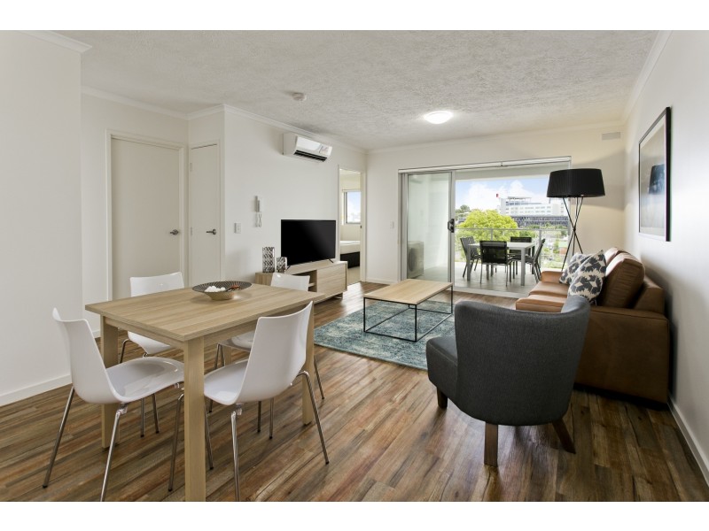 68/45 Regent street, Woolloongabba QLD 4102