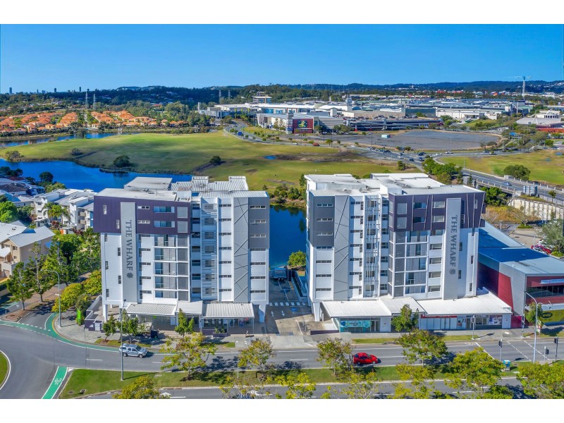 18A/129-133 Laver Drive, Robina QLD 4226