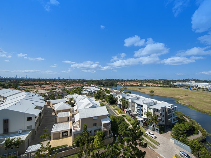 18A/129-133 Laver Drive, Robina QLD 4226