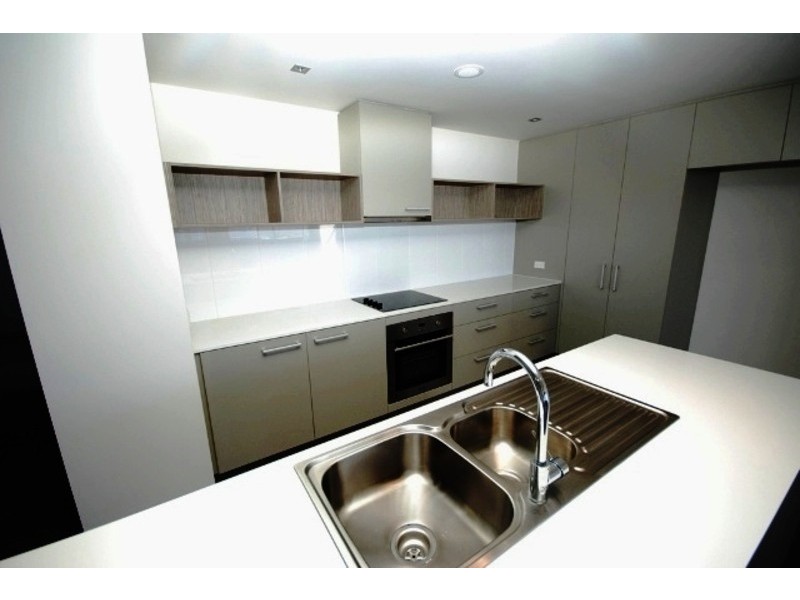 18A/129-133 Laver Drive, Robina QLD 4226