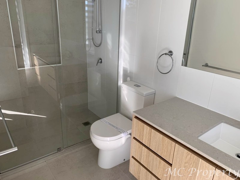 45 Evergreen View, Robina QLD 4226