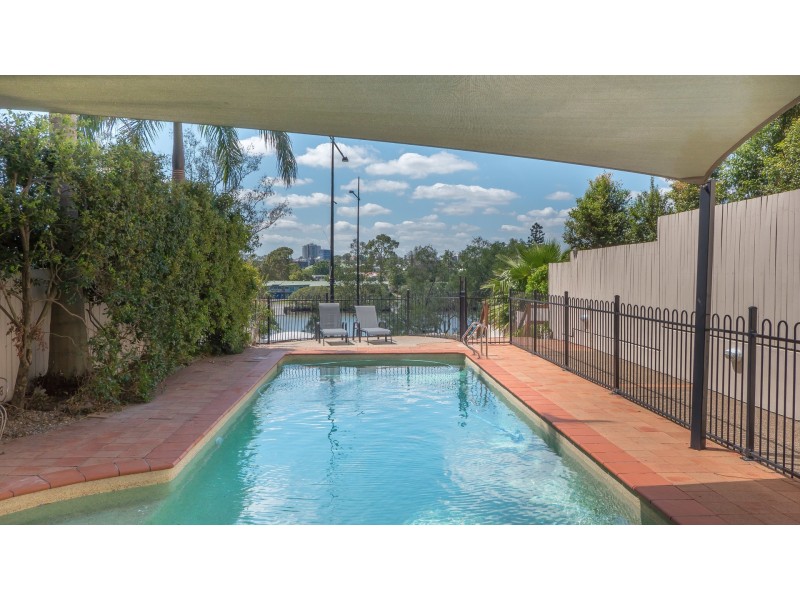 18 Dunmore Terrace, Auchenflower, Auchenflower QLD 4066