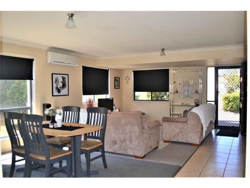 1-15 Santa Isobel Blvd, Pacific Pines QLD 4211