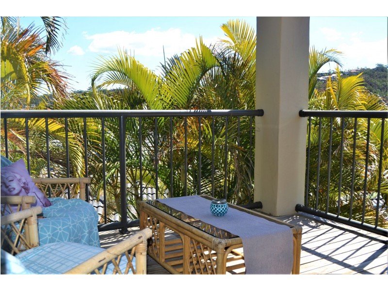 1-15 Santa Isobel Blvd, Pacific Pines QLD 4211