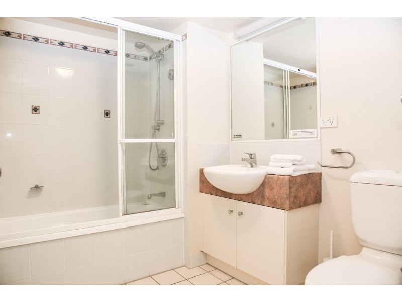 20/18 Dunmore Terrace, Auchenflower QLD 4066