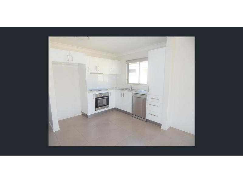 12/73 Centenary Drive North, Middlemount QLD 4746