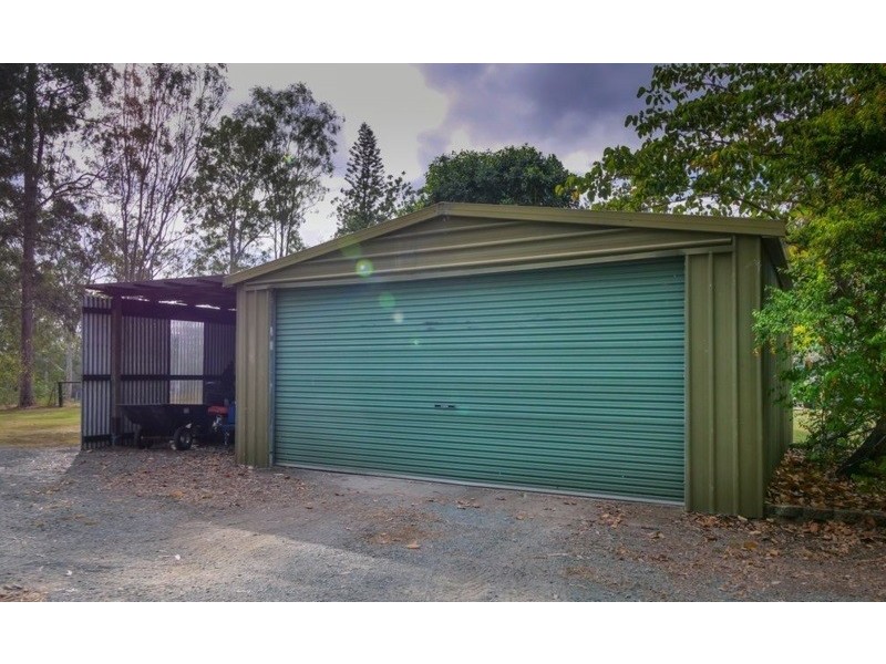 121 Olson Road, North Maclean QLD 4280