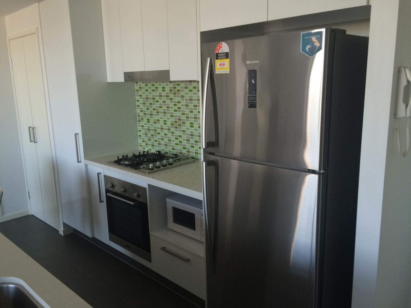 611/159 Logan road, Woolloongabba QLD 4102