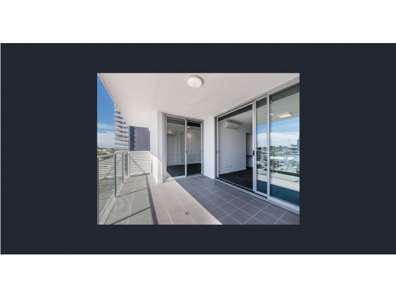 706/159 Logan road, Woolloongabba QLD 4102