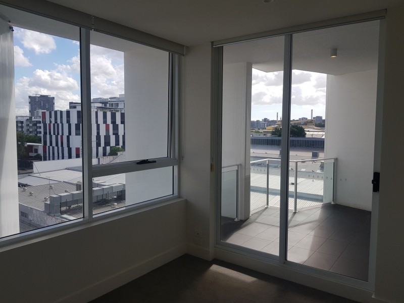 408/8 Bank Street, West End QLD 4101