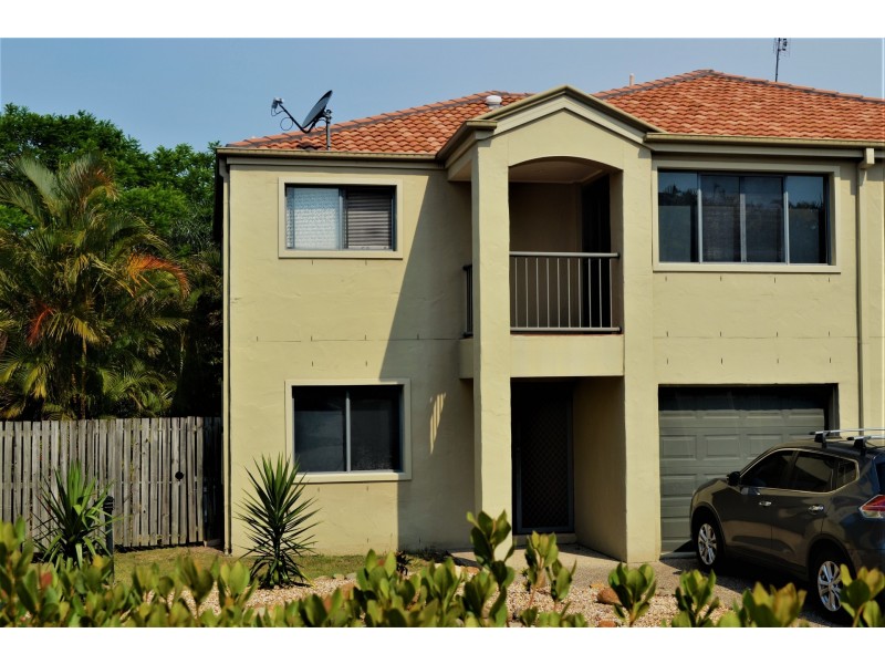 1-15 Santa Isobel Blvd, Pacific Pines QLD 4211