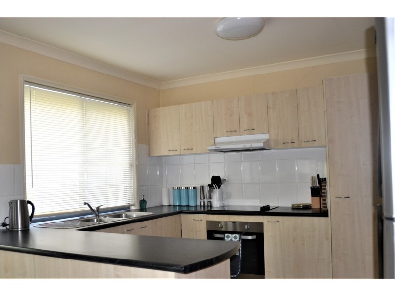 1-15 Santa Isobel Blvd, Pacific Pines QLD 4211