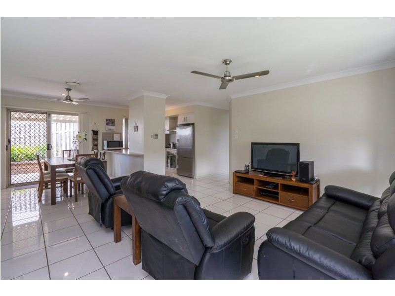 8 Hetchy St, Upper Coomera QLD 4209