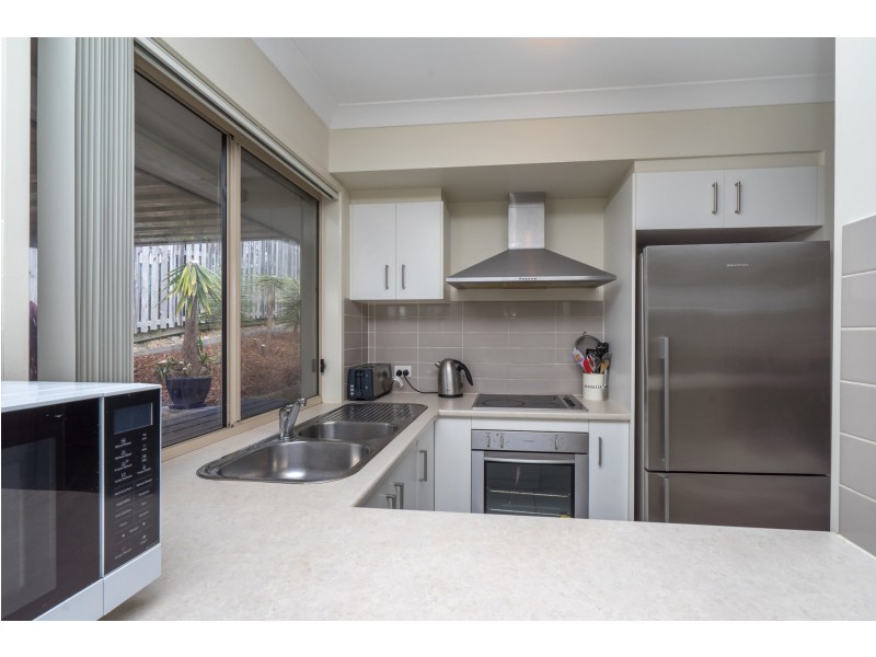 8 Hetchy St, Upper Coomera QLD 4209