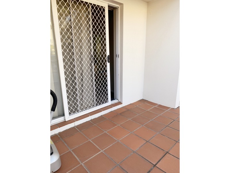 2/12-14 Lloyd Street, Southport QLD 4215