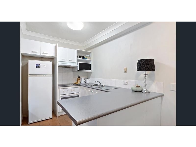 29/16-18 Lloyd Street, Southport QLD 4215