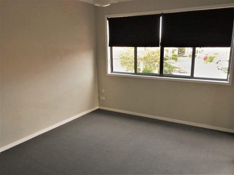 1-15 Santa Isobel Blvd, Pacific Pines QLD 4211