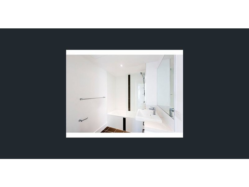 802/159 logan road, Woolloongabba QLD 4102