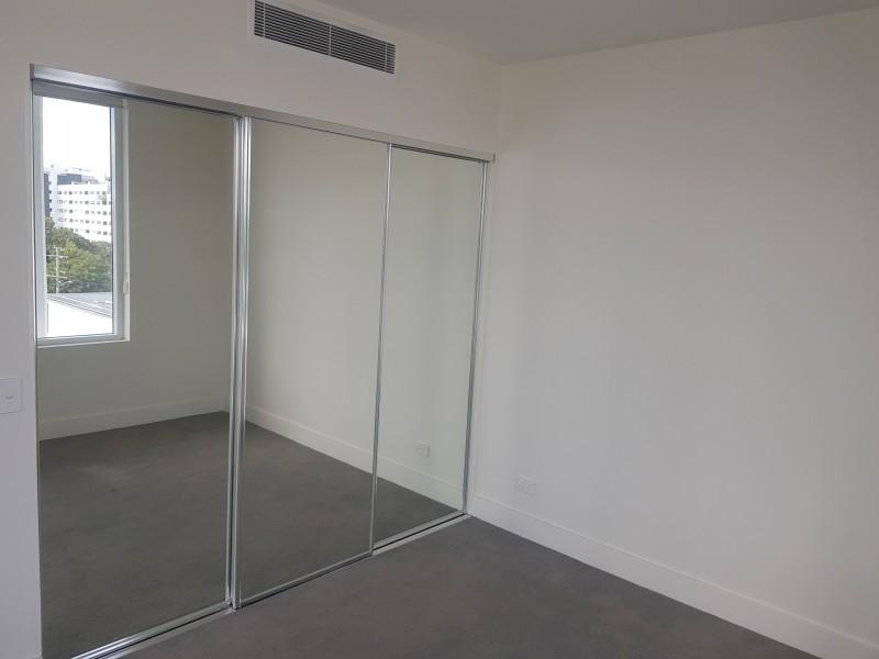 413/8 Bank Street, West End QLD 4101