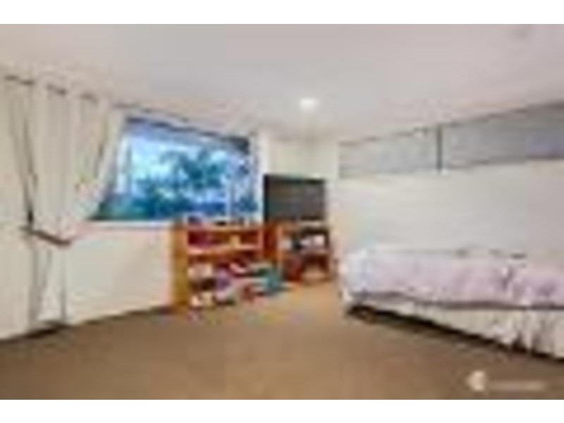 37 Surfers Avenue, Mermaid Waters QLD 4218