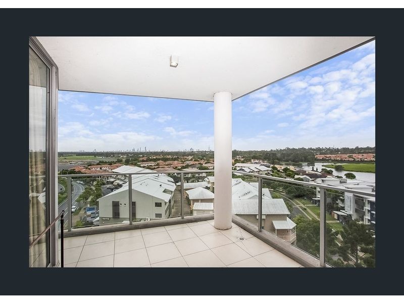 18E/129-133 Laver Drive, Robina QLD 4226