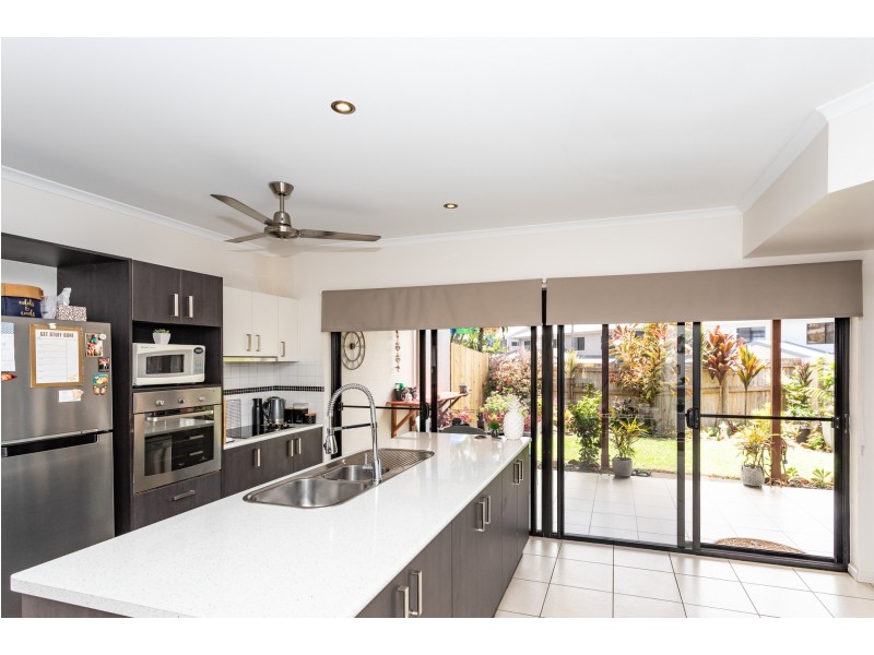 34/25 Abell Road, Cannonvale QLD 4802