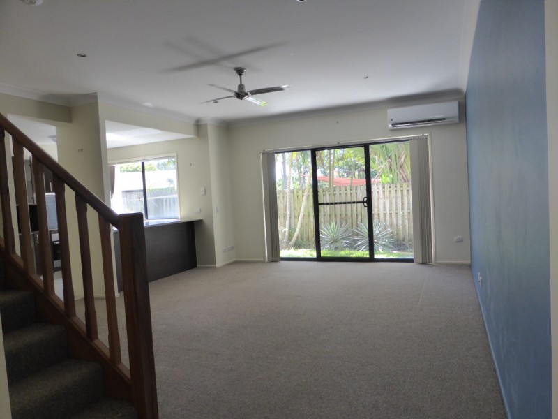 Labrador QLD 4215