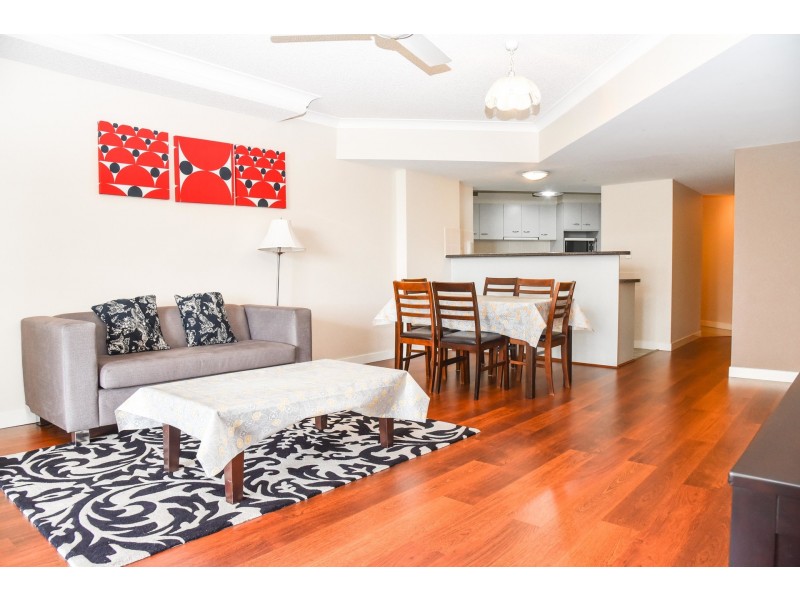 18 Dunmore Terrace, Auchenflower QLD 4066