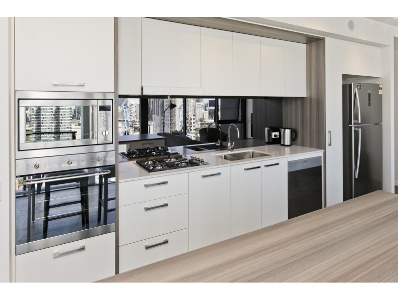 Fully Furnished One Bedroom Apartment/27 Cordelia Street, South Brisbane QLD 4101