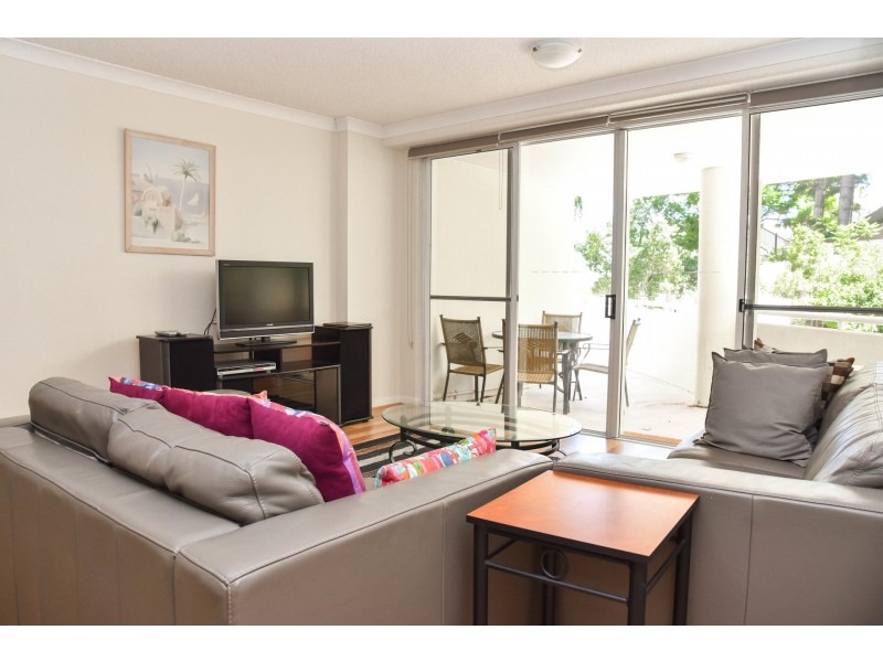 18 Dunmore Terrace, Auchenflower QLD 4066